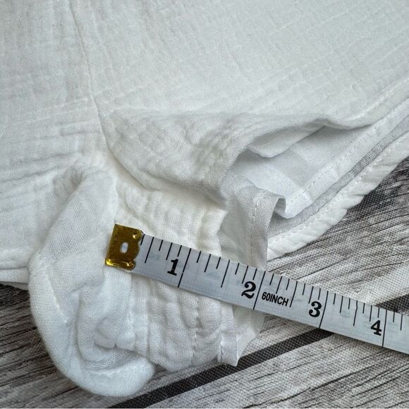 Forever 21 White Athletic Shorts Lined Pull On Textured Women’s M - Picture 10 of 12